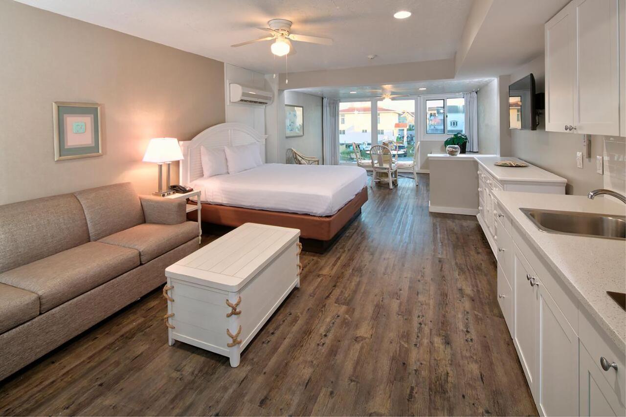 Surf Club Oceanfront Hotel Дюи Бийч Екстериор снимка